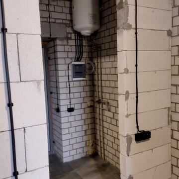 Весела вул., (Будинок 1)