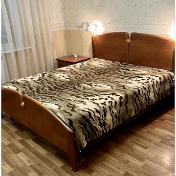 Центральний пров., 7