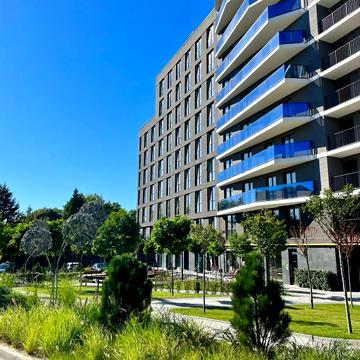 Пасічна вул., 84а