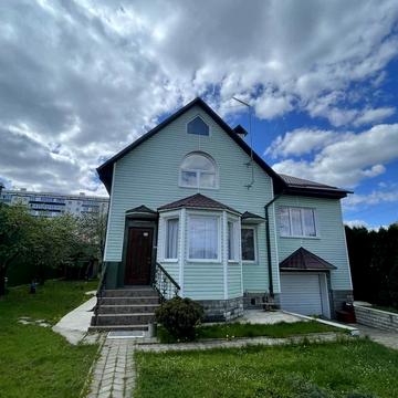 Вокзальна вул.