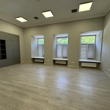 Грецька вул., 52