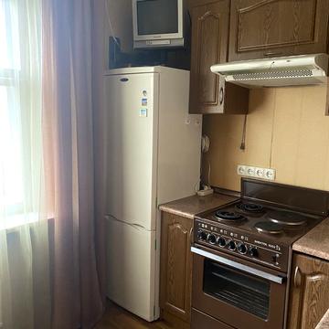 Червоної Калини просп. (Володимира Маяковського), 89