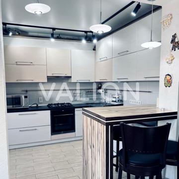 Південна вул., 7