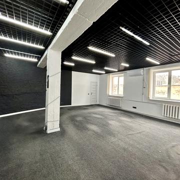 Володимира Винниченка вул. (), 6