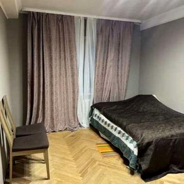 Василя Доманицького вул. (Генерала Потапова), 8