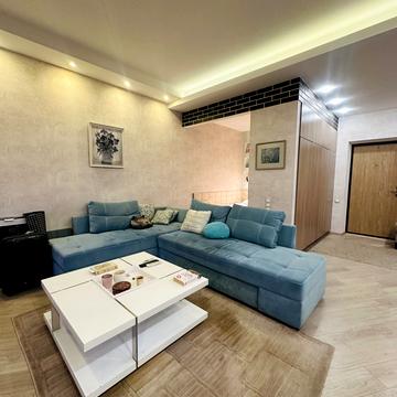 Вінстона Черчилля вул. (Червоноткацька), 43