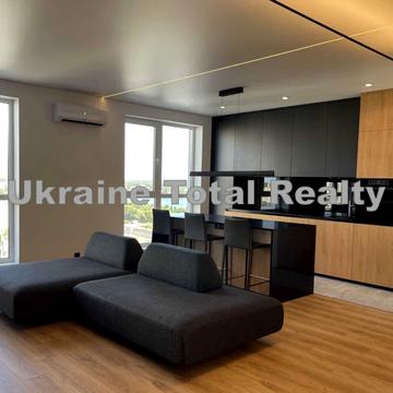 Ревуцького вул., 40-В