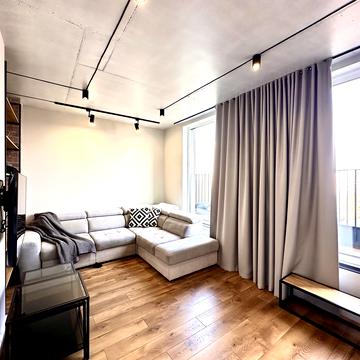 Салютна вул., 2к2