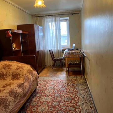 Замкова вул., 3