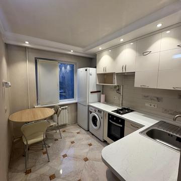 Васильківська вул., 21/18