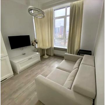 Джона Маккейна вул. (Івана Кудрі), 7