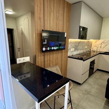 Львівська вул., 30