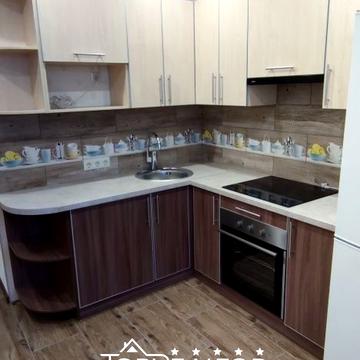 Миру вул., 1а