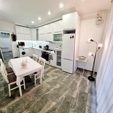 Замарстинівська вул. (Калініна), 55-Є