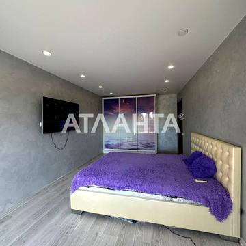 Героїв Крут вул. (Валентини Терешкової), 15