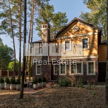 Набережна вул.