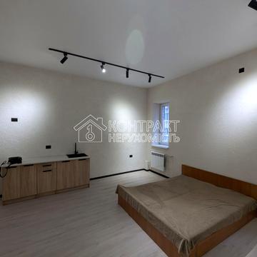 Профспілковий бульв., 64а