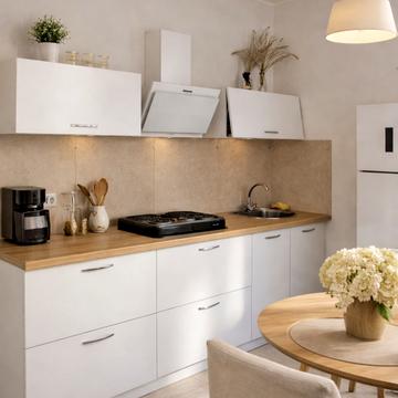 Богатирська вул., 30