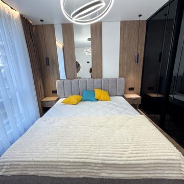 Романа Левицького вул., 4