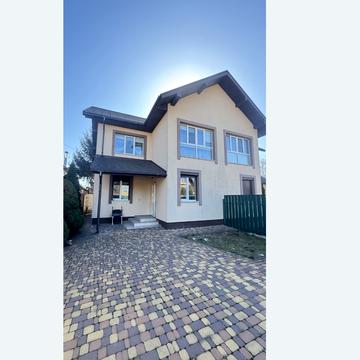 Стеценка вул., 28