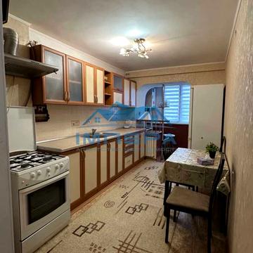 Симона Петлюри вул. (Артема), 5