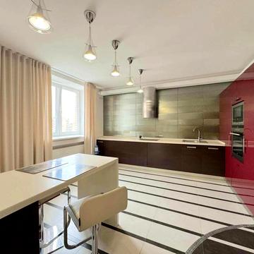 Голосіївська вул., 13