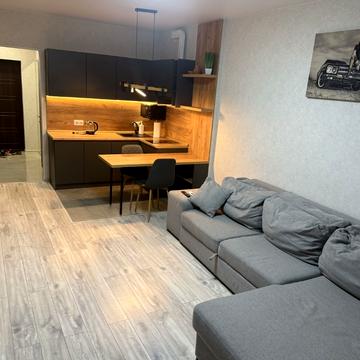 Каховська вул., 62-А