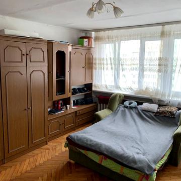 Петра Полтави вул., 36