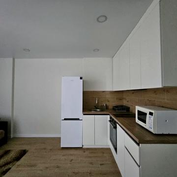 Олега Мудрака вул. (Генерала Наумова), 1-Б