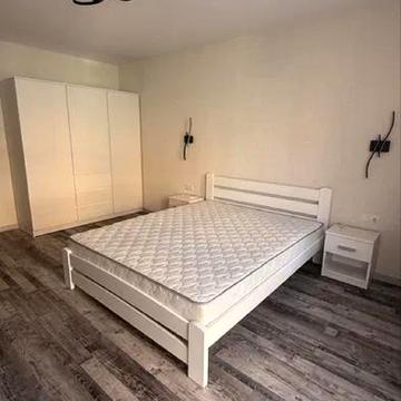 Стрийська вул., 7