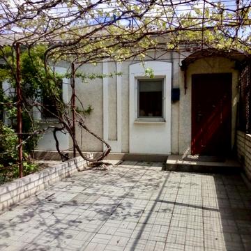 Мала Морська вул., 48