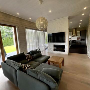 козинська, 1