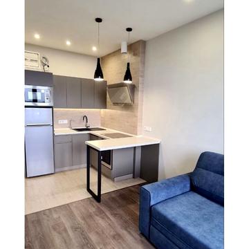 Академіка Філатова вул., 2 к2