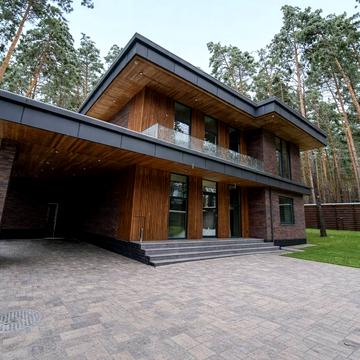 Жовтнева вул.