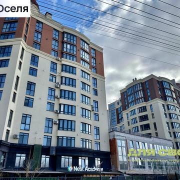 Івана Богуна вул., 1