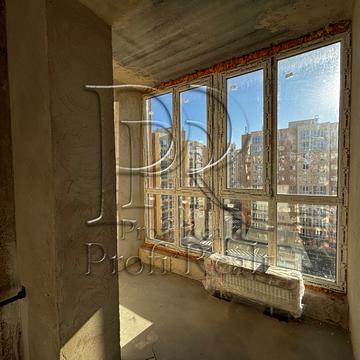 Героїв Небесної Сотні просп., 26/15