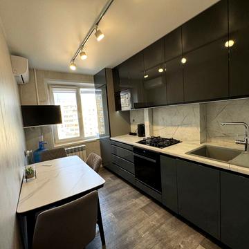 Донецьке шосе, 15