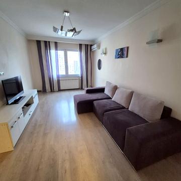 Григорія Ващенка вул., 5