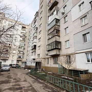 Сергія Камінського вул., 15