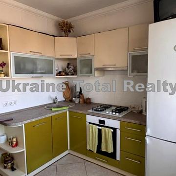 Рональда Рейгана вул., 10