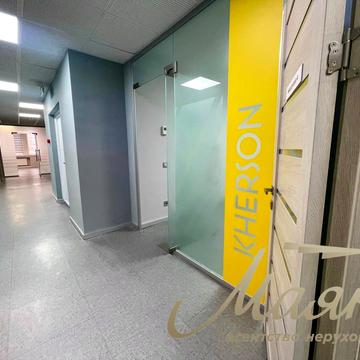 Лєскова вул., 9