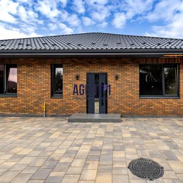 Жовтнева вул.