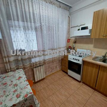 Кирилівська вул. (Фрунзе), 126/2