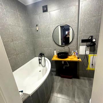 Погребняка вул., 14