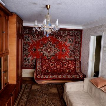 Романа Ратушного вул. (Волгоградська), 4