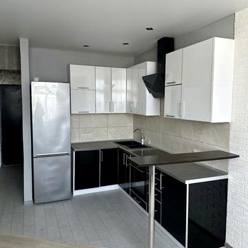 Вацлава Гавела бульв. (Івана Лепсе), 28