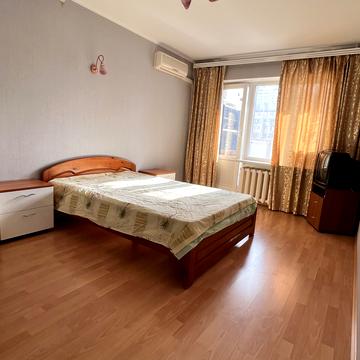 Незалежності вул., 19