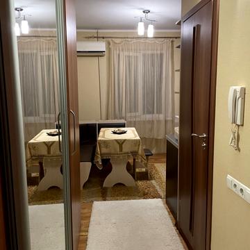 Ярослава Баїса вул. (Володимира Висоцького), 16-А