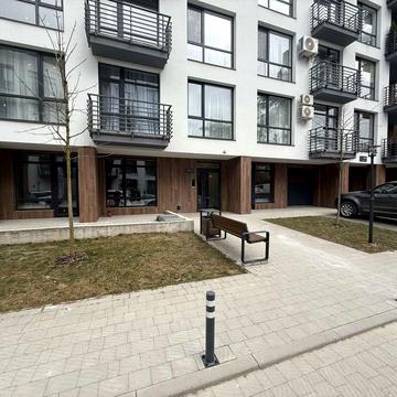 Львівська вул., 92а