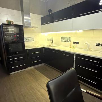 Аркадійське плато вул. (Гагаринське плато), 5б